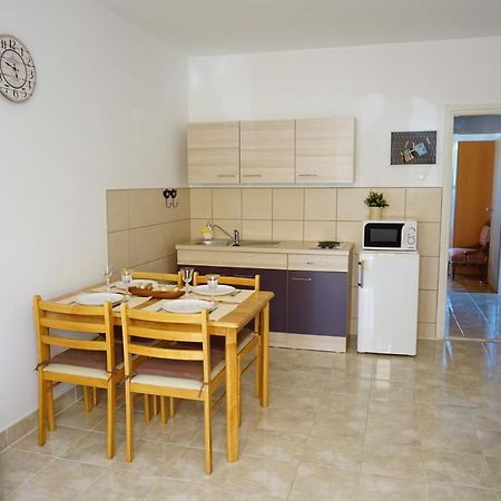 Apartment Jelena Fažana Εξωτερικό φωτογραφία